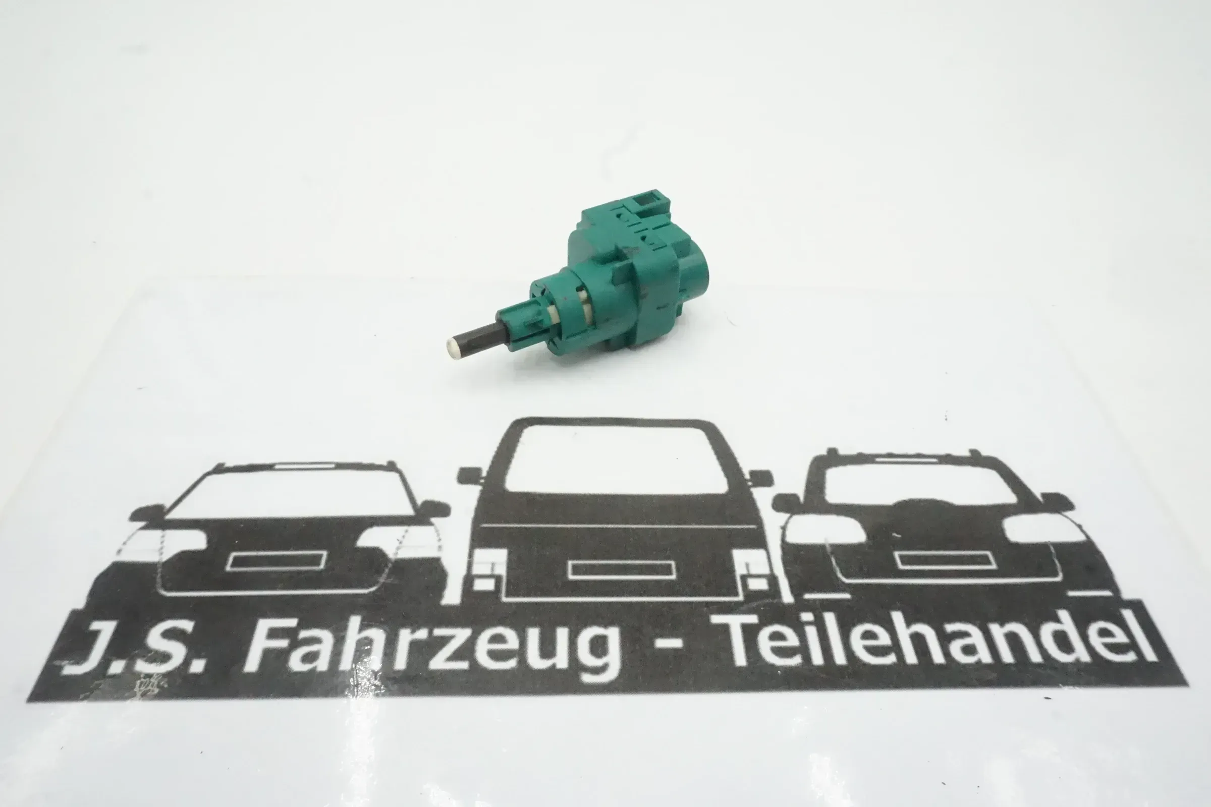 Original Volkswagen Bremslichtschalter Für VW Golf Audi A3 Seat Skoda 1C0945511A - Bild 1