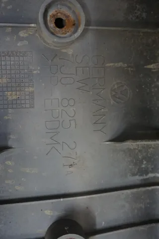 7J0825271 Blende Abdeckung Lichtleiste Rückleuchte VW T5/T6 Pritsche auch andere - Bild 3