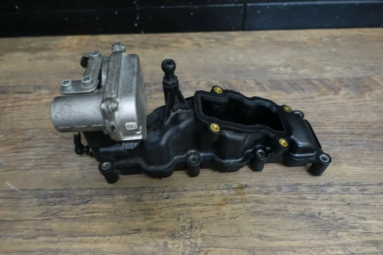 Audi A6 4F Luftklappesteller Drallklappen Ansaugbrücke Z059129711AG A4 8E B7 B6 - Bild 1