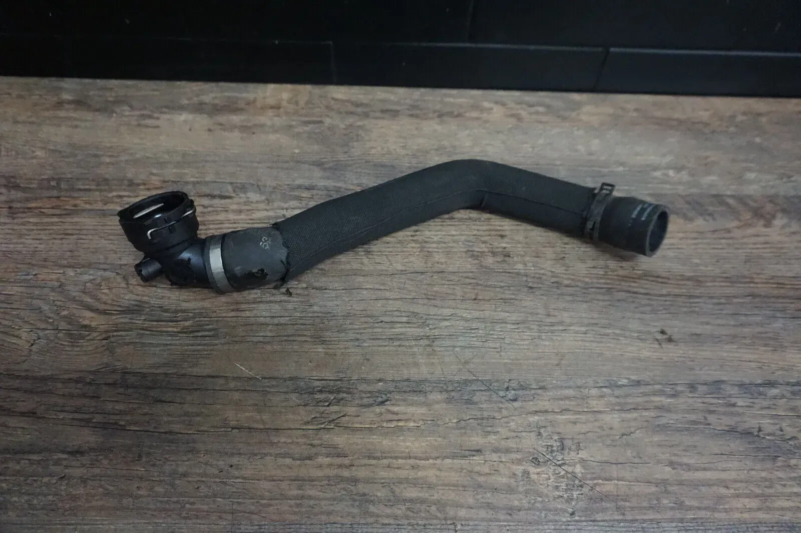 orig. Audi A5 8T A4 8K Wasserschlauch Kühlmittelschlauch 8K0121049 L 8K0122293 - Bild 1