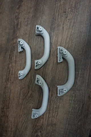 VW Passat 3C B7 365 Haltegriffe Angstgriffe Set 4 Stück links rechts vorn hinten - Bild 4