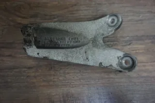 Motorhalter links Audi A8 4E Motorstützlager Stütze Halter Motor 4E0199307BM - Bild 1