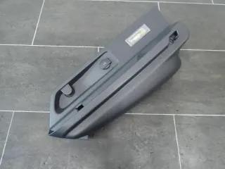VW Scirocco 3 Verkleidung Auflage Hutablage Titanschwarz Rechts 1K8867762B - Bild 2