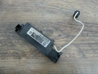 Ultraschallsensor vorne Audi A3 8P Bewegungsmelder Innenraumleuchte 8P0951177 - Bild 1