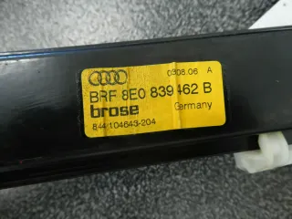 Audi A4 8E B7 S4 RS4 Avant Fensterheber rechts hinten Elektrisch 8E0839462B *TOP - Bild 5