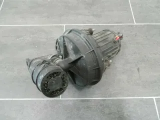Original VW AUDI Sekundärluftpumpe Sekundärpumpe Pierburg 022131083K - Bild 1