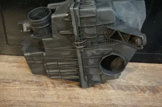 Original VW Transporter T5 2.5 TDI Luftfilterkasten 7H0129601J Luftfilter Kasten - Bild 4