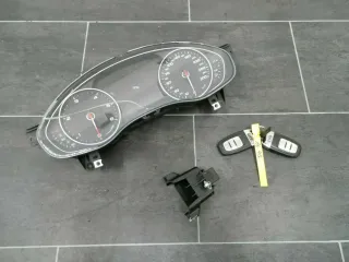 Audi A6 4G A7 Kombiinstrument 4G8920931N + Schlüssel + Transponder - Bild 1