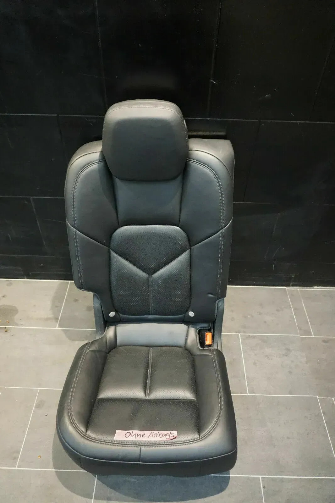 Sitzbank rechts Porsche Cayenne 958 92A 06.10- Schwarz Rücksitzbank ohne Airbag - Bild 1