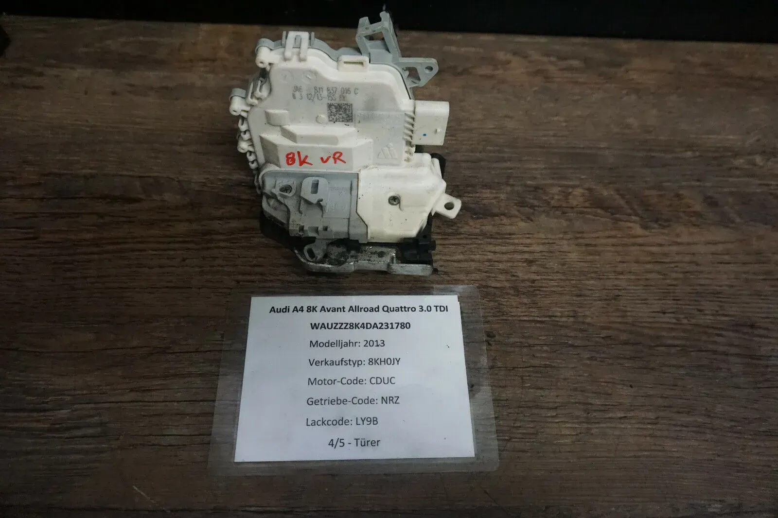 Audi A1 A4 Rs4 A5 RS5 A6 A7 Q3 Q5 Q7 TT Türschloss vorne rechts 8J1837016C - Bild 1