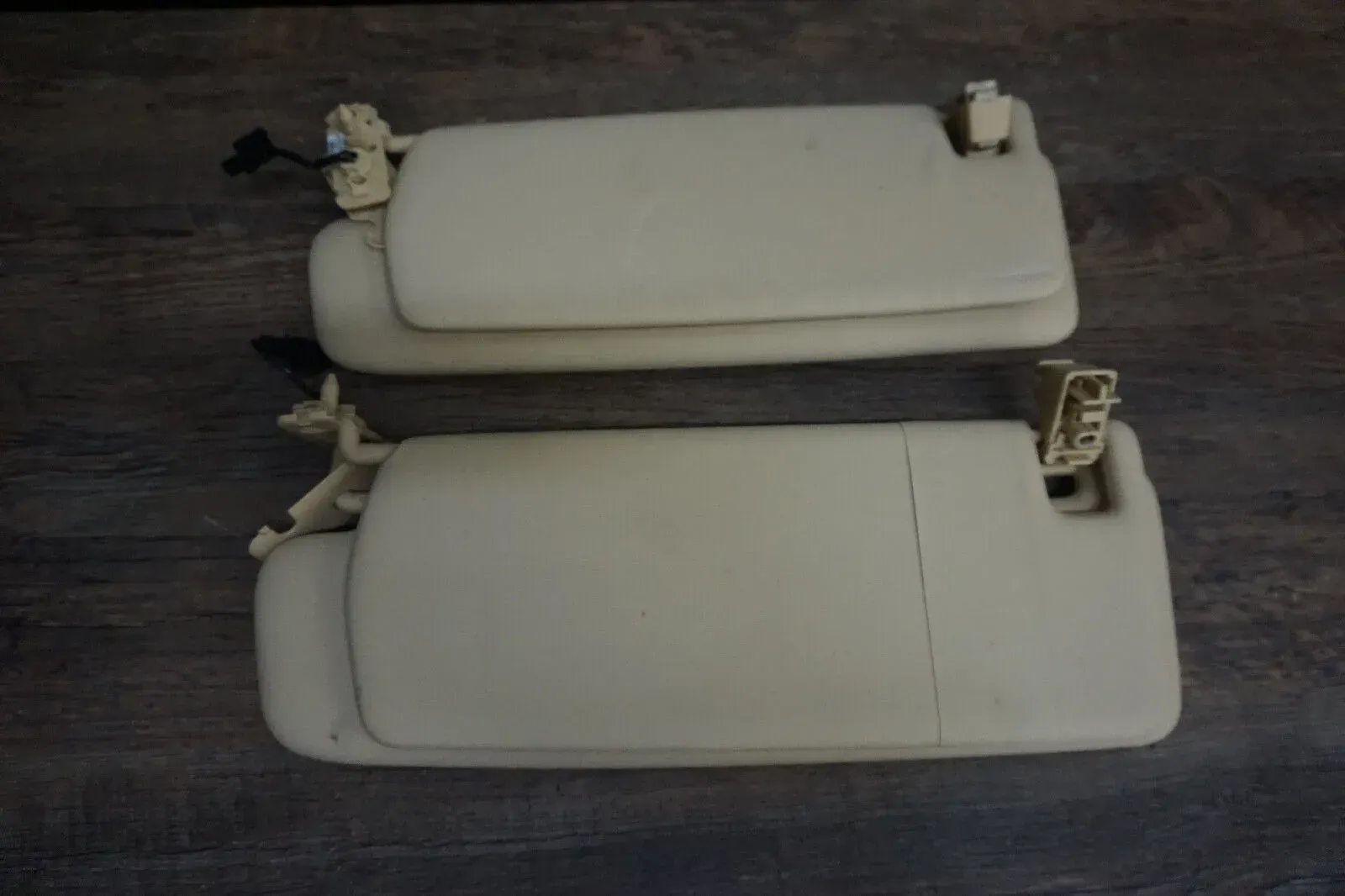 Audi A4 8K B8 12-15 Sonnenblende mit Spiegel links und rechts Mondsilber FT9 - Bild 1