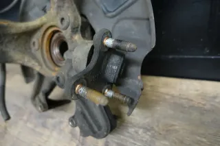 Achsschenkel Radnabe Radlagergehäuse vorne rechts VW Golf 5 V GTI 2.0 TSFI  TOP - Bild 5
