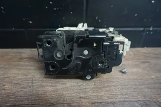 VW T5 Türschloss vorn rechts 3B1837016CQ Bj2014 für ZV 8 Pins - Bild 5
