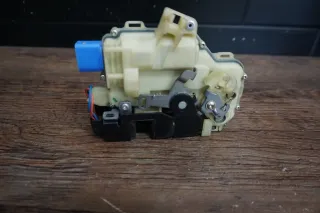 VW T5 Türschloss vorn rechts 3B1837016CQ Bj2014 für ZV 8 Pins T6 - Bild 2