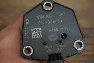 Original für VW Audi Skoda Seat Ölstandsensor Stufensensor 04C907660A - Bild 4