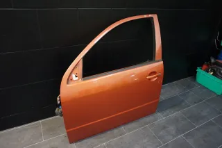 Skoda Fabia Combi 5J Tür vorn links mit Anbauteile Farbe orange 9771 - Bild 2