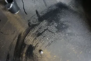 VW T4 Verkleidung Blende Lenksäule Lenksäulenverkleidung unten 7D1858559C - Bild 4