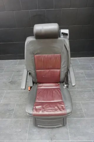 VW T5 Multivan Sitz Leder Concert 3te Reihe Pilotensitz Schienensystem - Bild 1