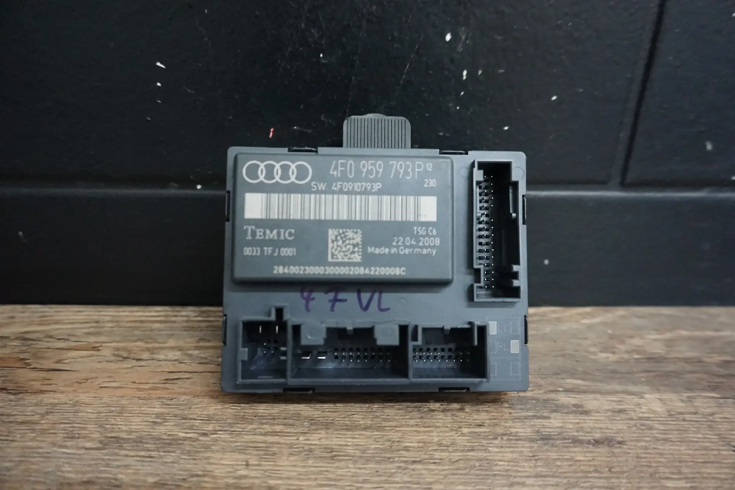 Original Audi A6 (4F) - Türsteuergerät 4F0959793P Links Vorne Gebraucht - Bild 1