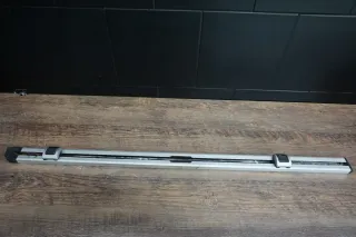 Alu Halteschiene rechts Audi A6 4F Avant Ladesystem Kofferraum 4F9863556A - Bild 1