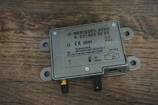 Mercedes Benz A2219055000 Antennenverstärker Funkwerk UMTS/GSM W204 W212 W221 - Bild 1