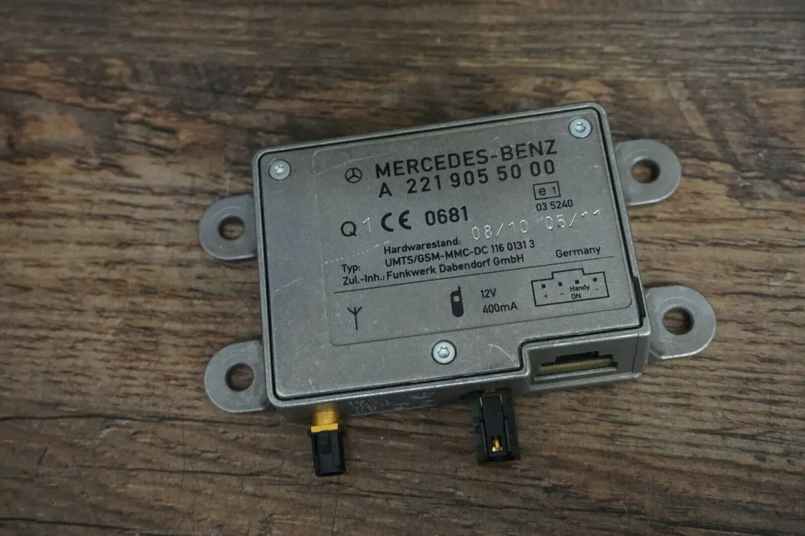 Mercedes Benz A2219055000 Antennenverstärker Funkwerk UMTS/GSM W204 W212 W221 - Bild 1