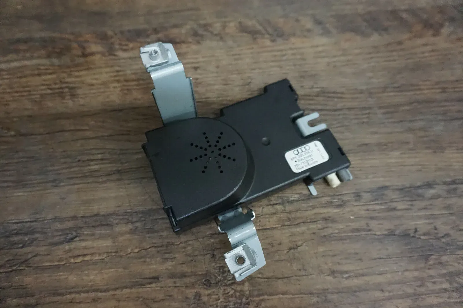 Audi A3 8P Sportback Antennenverstärker Radio Antenne Verstärker 8P4035225D - Bild 1