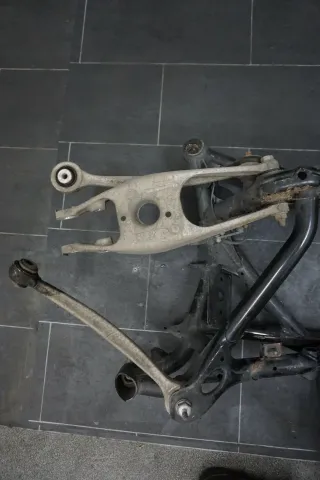 ORIGINAL Hinterachse kpl., ohne Differenzial hinten BMW 2 Coupe (F22, F87) 2017 - Bild 11