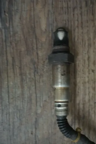 Orginale Lambdasonde Abgastemperaturgeber VW Passat 2013 2.0 TFSI 06F906262AE - Bild 3