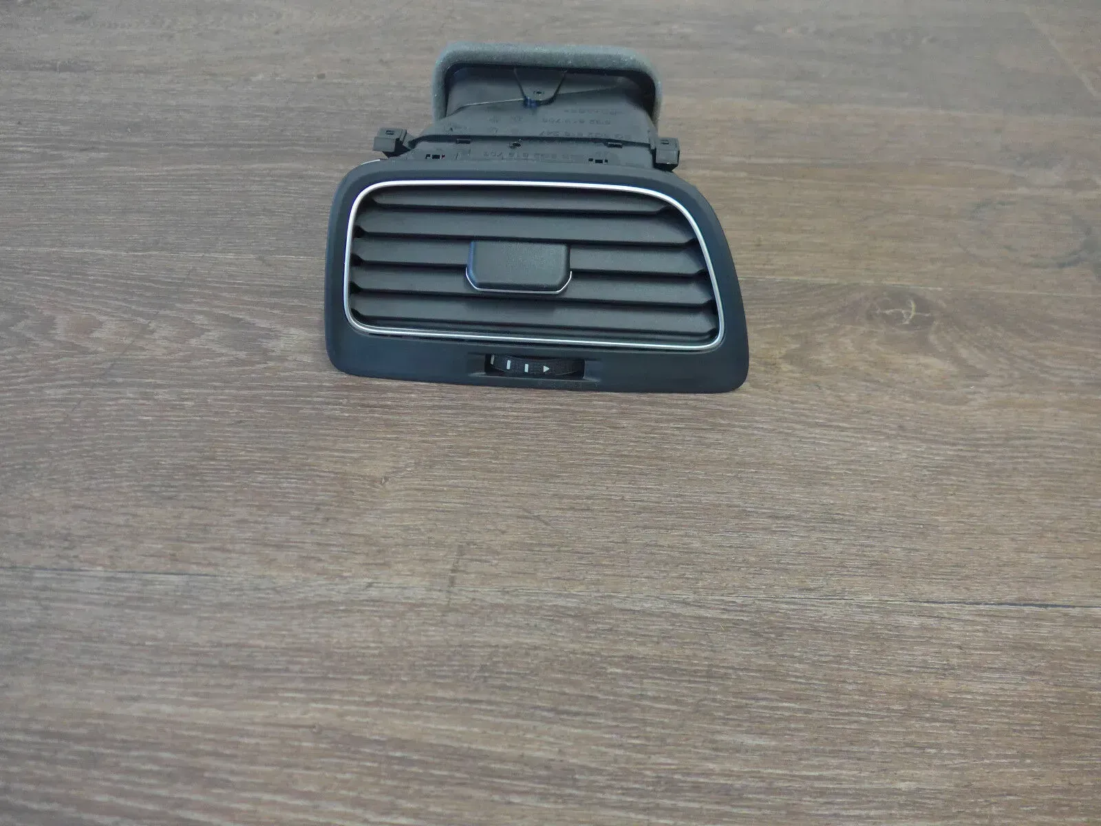 VW Golf MK7 Pasenger Air Vents 5G2819703 5G2819247 5G2819709 Luftdüse - Bild 1