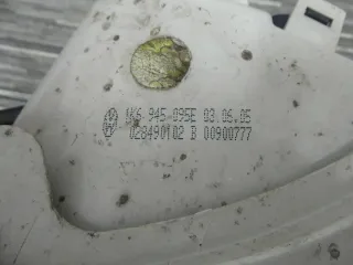 Original VW Golf V - Heckleuchte Rückleuchte Rücklicht links außen - 1K6945095E - Bild 4
