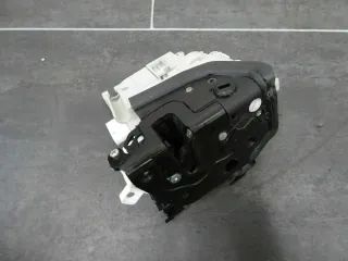 Audi A1 8X A4 8W B9 Türschloss Schloss Tür hinten rechts 8X0839016E - Bild 2