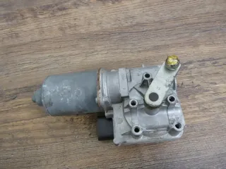 Audi A4 8E Bj.2001 Wischermotor vorn Bosch 0390241510 8E1955119A - Bild 4