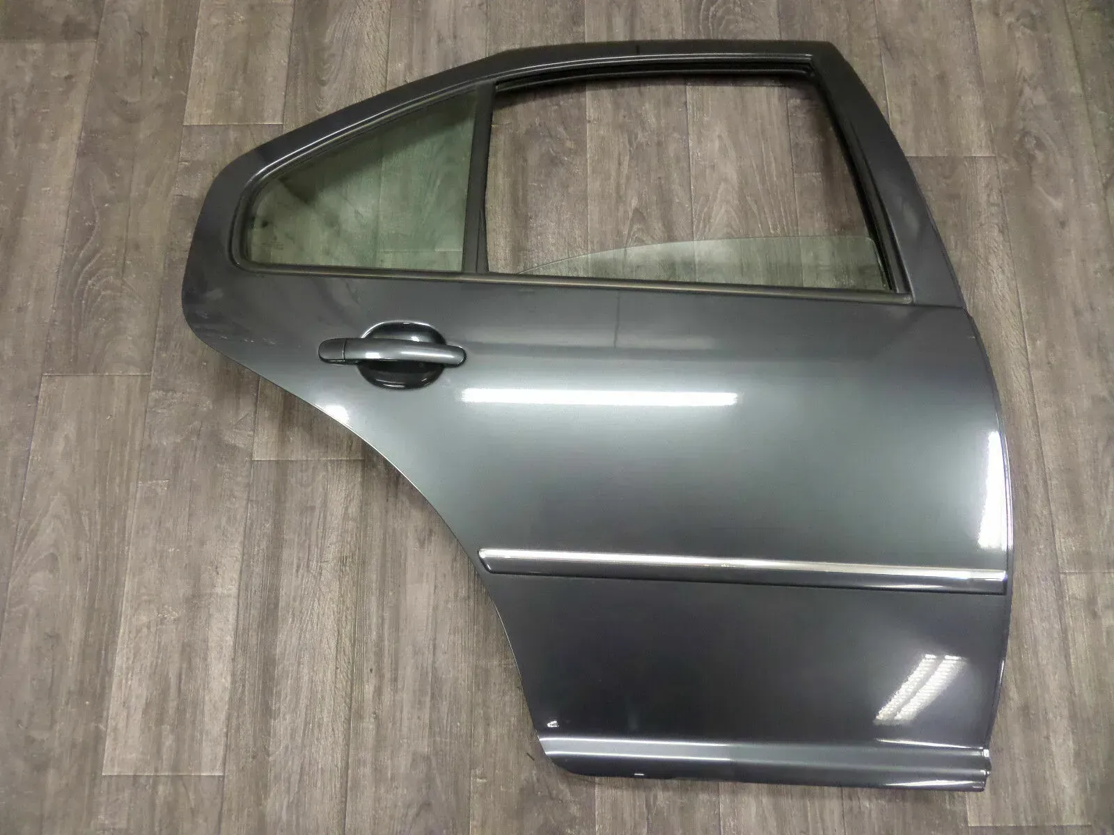 VW Bora Limousine Tür Türe hinten rechts HR LC7V Dunkelgrau Grau - Bild 1