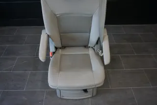VW T5 Multivan SITZ hinten 2. Sitzreihe STOFF grau drehbar Schienensystem Pilotensitz - Bild 2