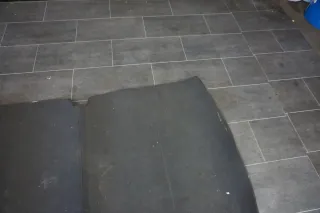 Audi TT 8J Kofferraum Teppich Bodenmatte hinten Abdeckung - Bild 2