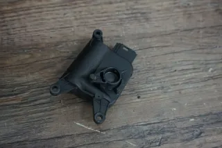 VW T5 Multivan Stellmotor Heizung Klima Lüftung links 7L0907511 Delphi - Bild 2