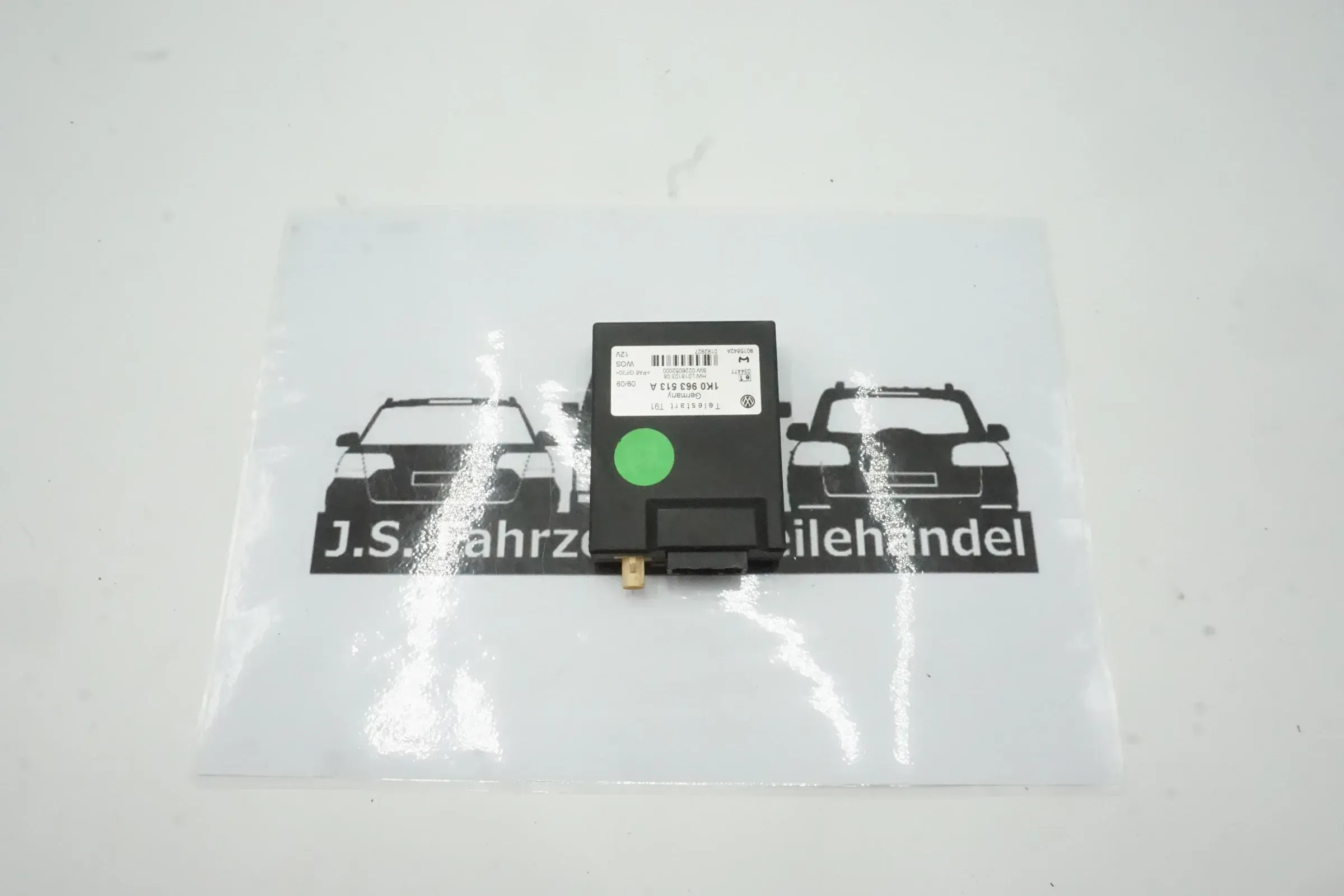 Volkswagen Transporter Caravelle T5 Steuergerat Standheizung 1K0963513A Webasto - Bild 1