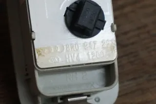 Audi Q5 8R Leselampe Leseleuchte Innenleuchte Hinten Lichtgrau 8R0947292 - Bild 6