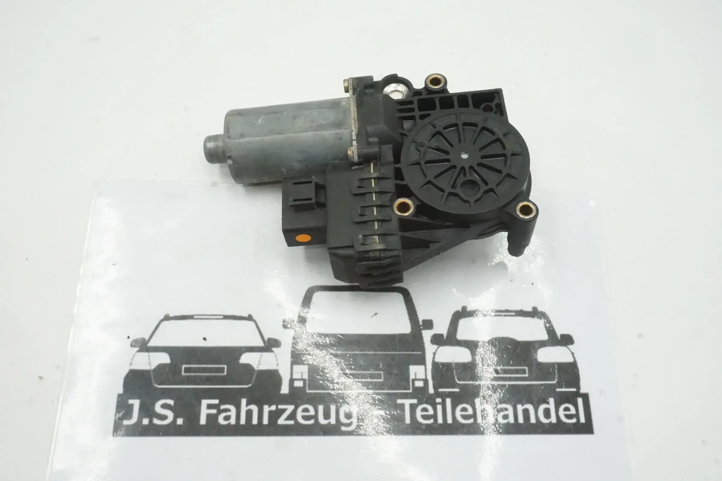 Audi A6 4B elektrischer Fensterhebermotor EFH Motor hinten rechts 0130821785 - Bild 1