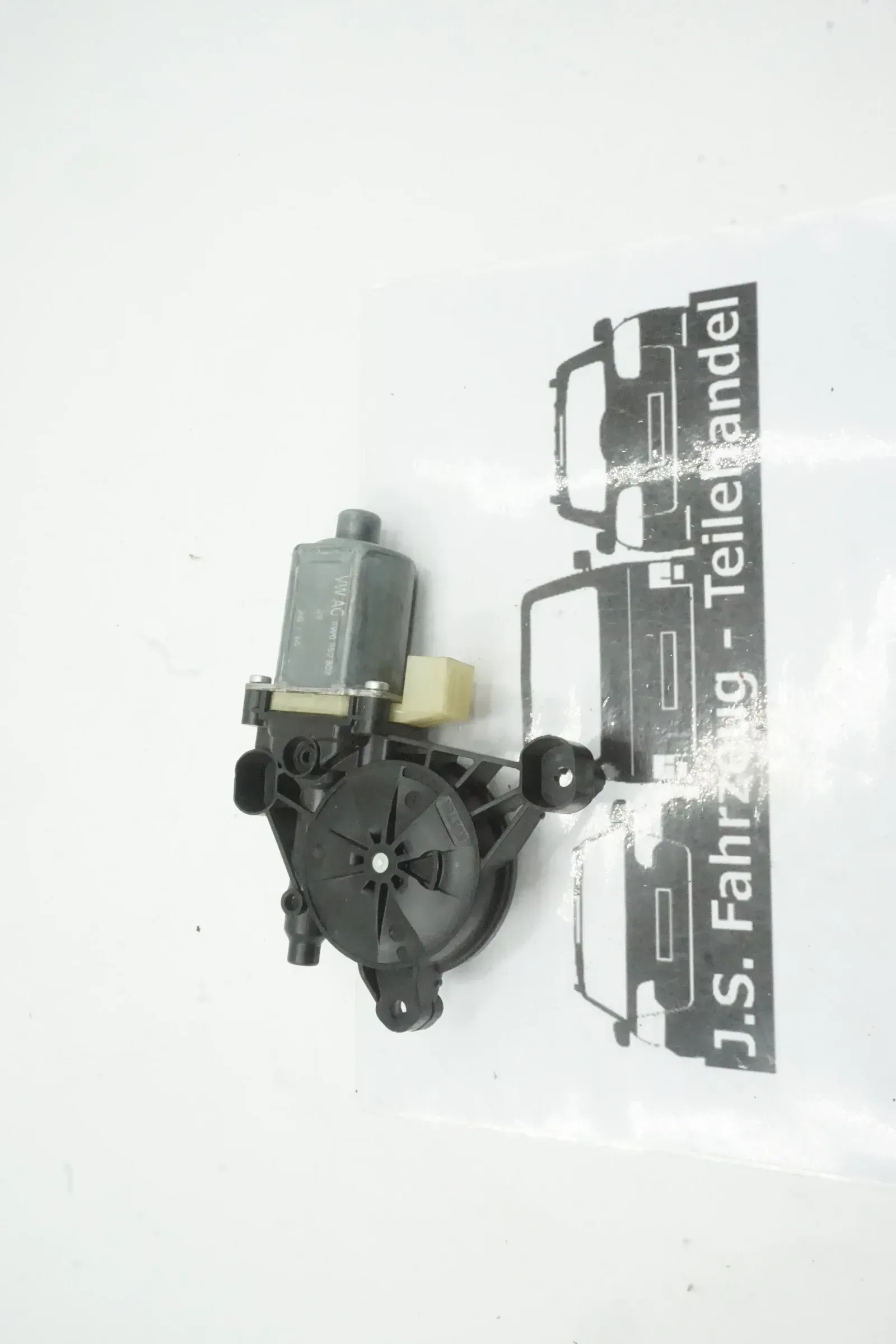 Audi A4 8W B9 8W0959802 Fensterhebermotor EFH Vorn rechts - Bild 1