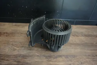 VW Transporter T5 Lüfter Lüftermotor Motor Heizung Innen 7H1819021A - Bild 1