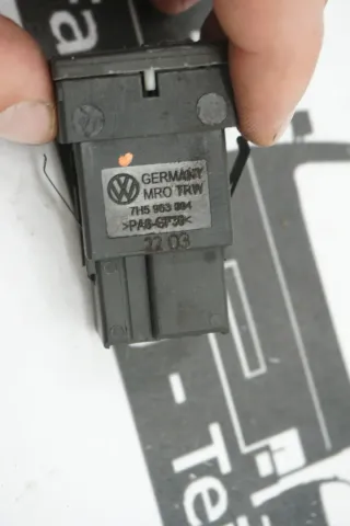 ORIGINAL Schalter Sitzheizung Heizung 7H5963564 VW T5 Multivan - Bild 5