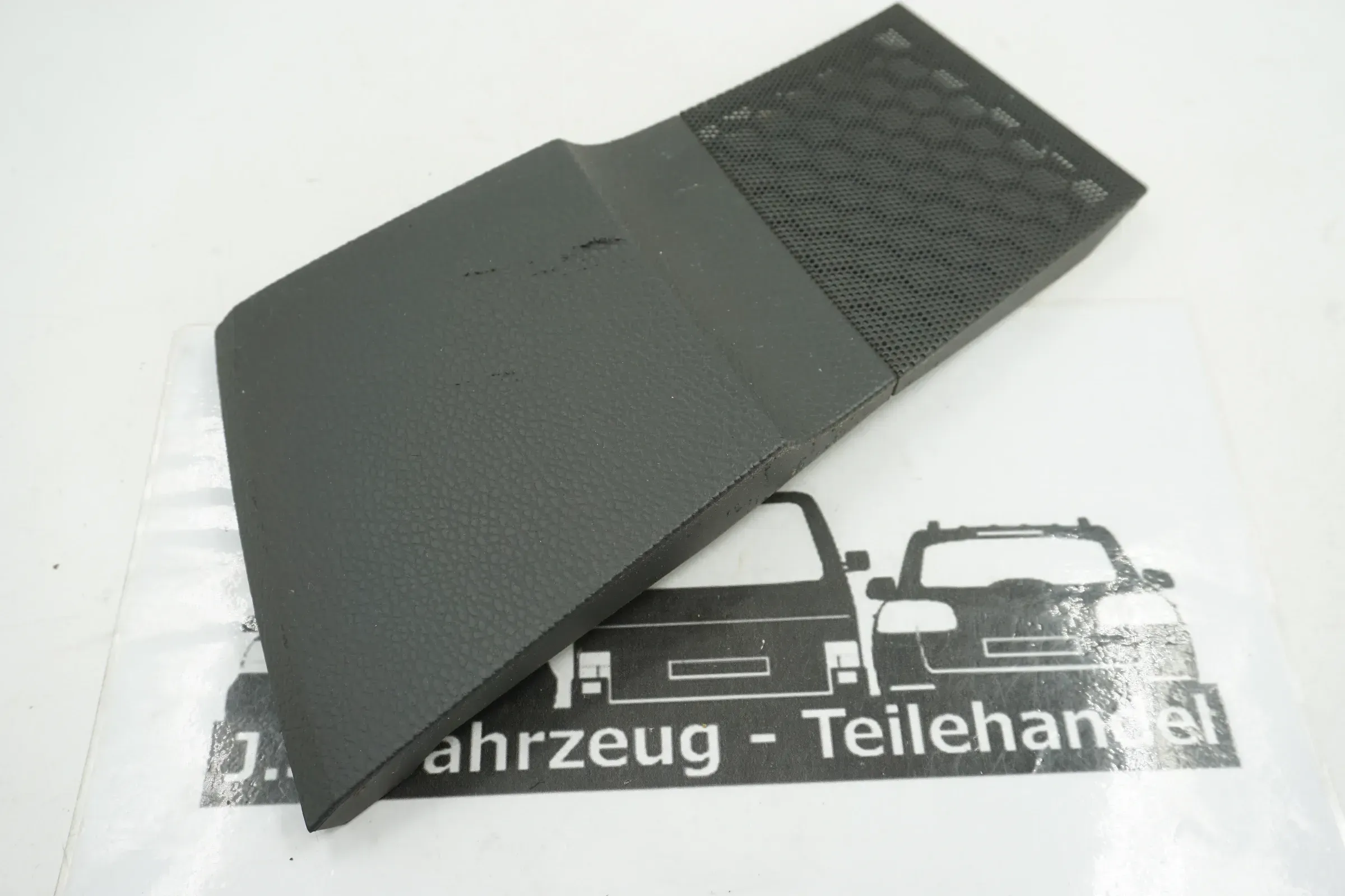 VW T5 T6 7H Lautsprechergitter Lautsprecher Abdeckungen rechts vorn 7H5857228 - Bild 1