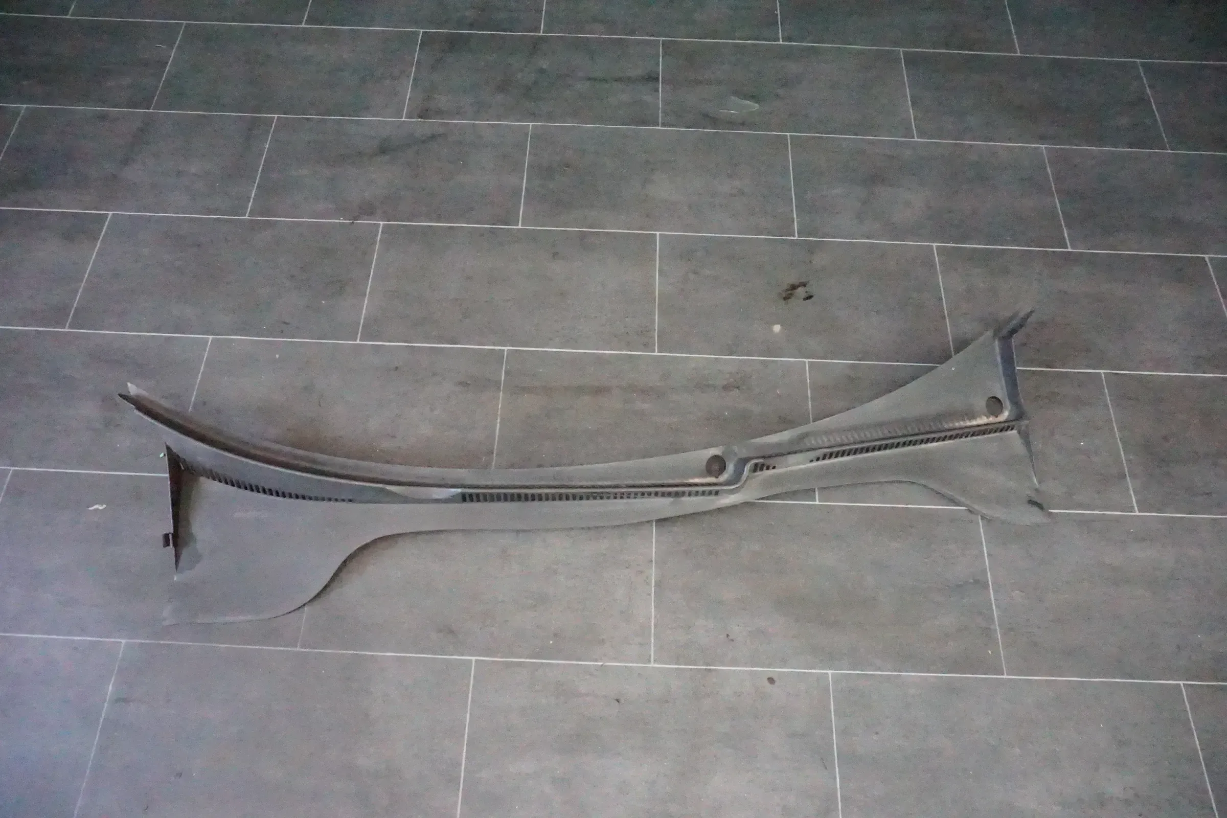 VW Golf 6 VI 1K 2011 Abdeckung Wasserkasten Windlauf 1K1819415 - Bild 1