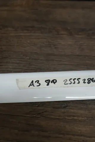 Audi A3 8P Schutzleiste 8P3853983C Leiste Seitenteil Zierleiste links LY9C weiss - Bild 5