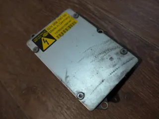 Audi A6 4F Bj 2006 Steuergerät Xenon Vorschaltgerät 5DV00829000 Hella - Bild 2