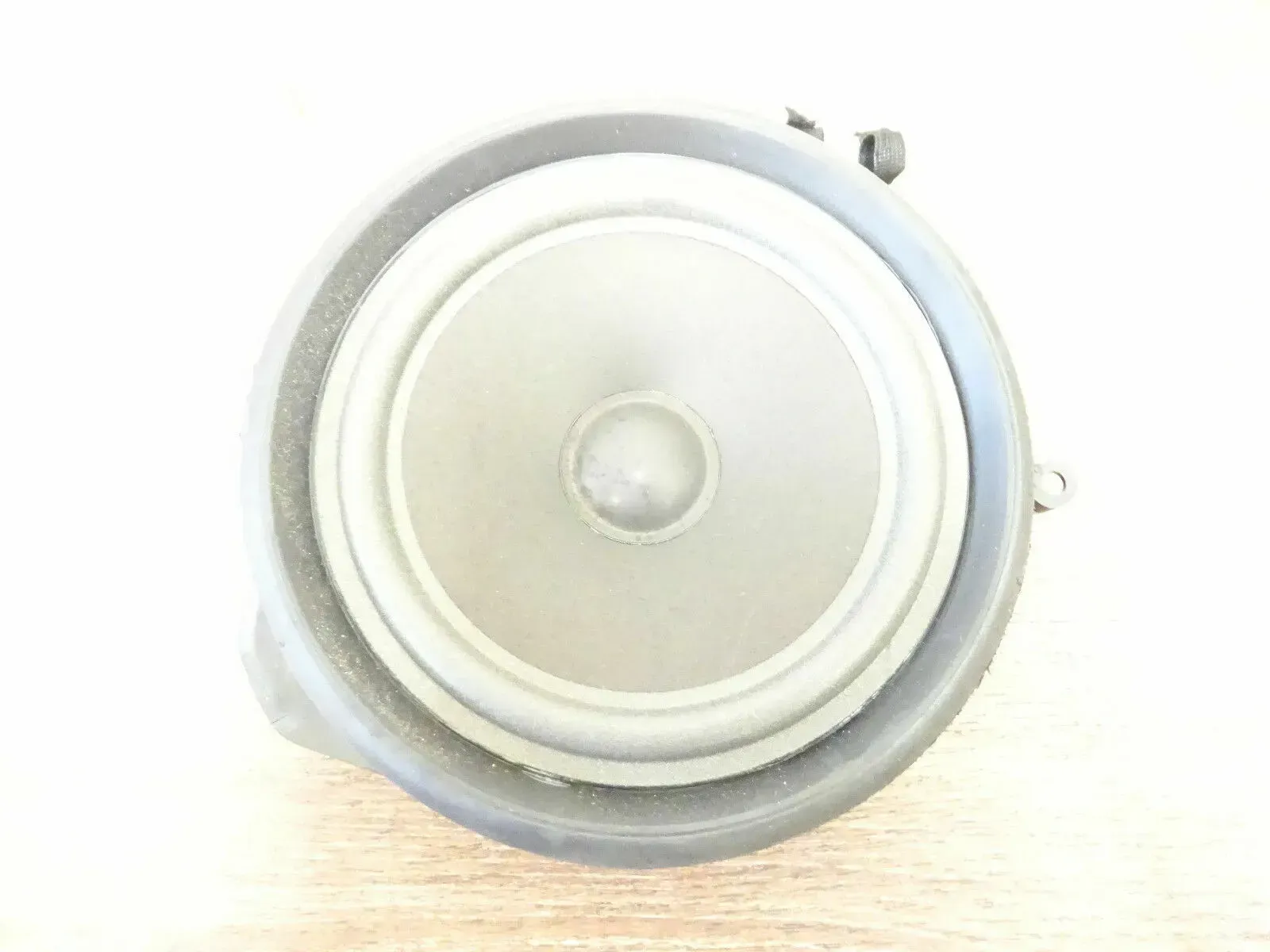 Original Audi A4 8E MitteltonTiefton Tür Lautsprecher Türlautsprecher 8E0035411 - Bild 1