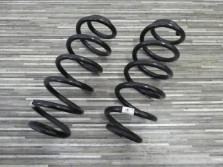 2x Feder hinten rechts für VW GOLF 7 5Q0511115 2,0 162 KW 220 PS Benzin 05/2013 - Bild 1