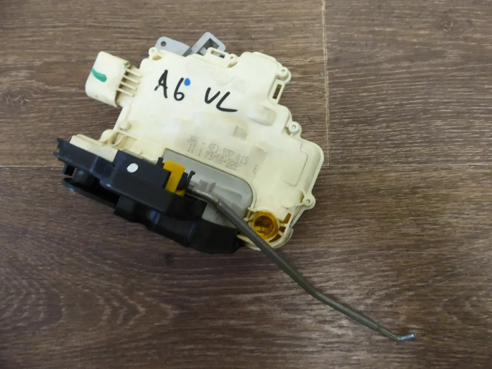 original Audi A6 4F Fensterhebermotor Motor Fensterheber vorne rechts 4F0959802D - Bild 1